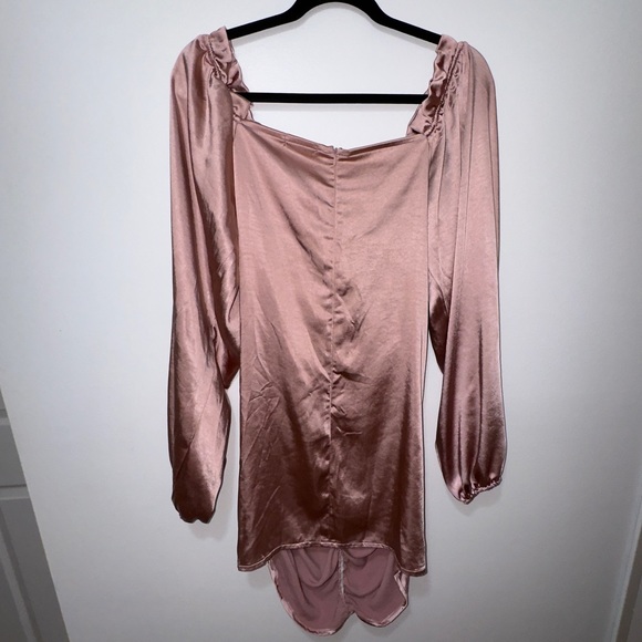 Off shoulder satin dress 🤍 - Picture 2 of 4